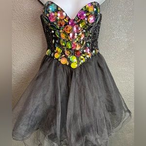 SHERRI HILL Short Black Beaded Iridescent netting skirt prom dress sz4 beautiful